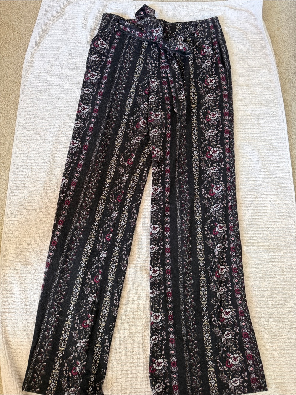Floral Stripe Wide-Leg Pants in Black with Pink Accent